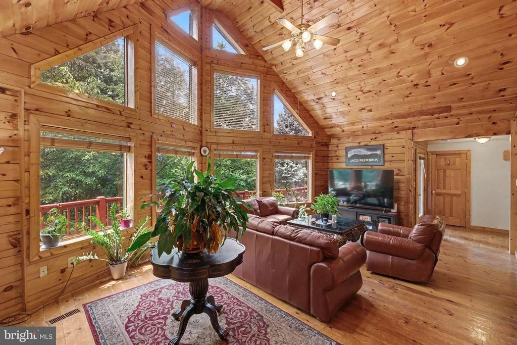 Photo of 186 HIGH KNOB ROAD