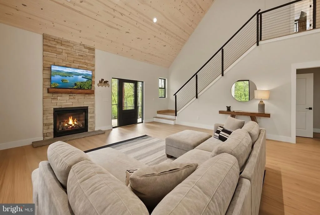 Photo of 248 TARN DRIVE