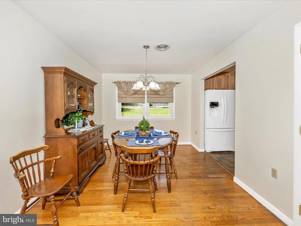 Photo of 5634 SHOOKSTOWN ROAD