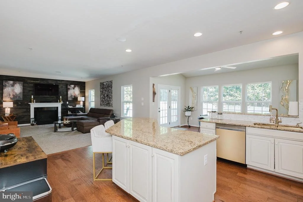Photo of 744 FALCON LANE