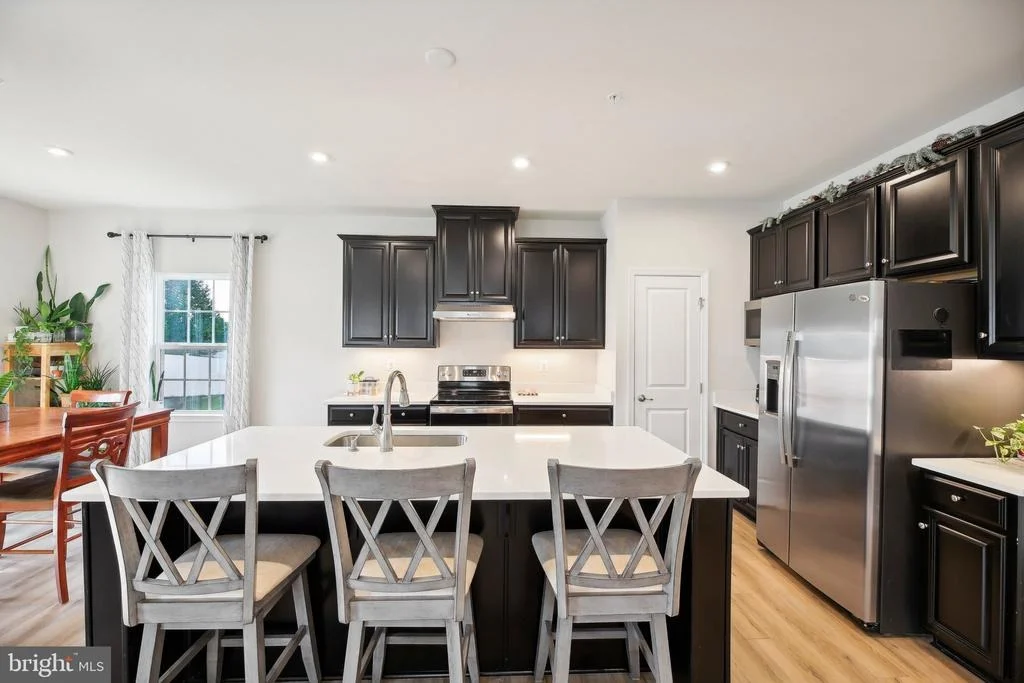 Photo of 231 PICKETT STREET