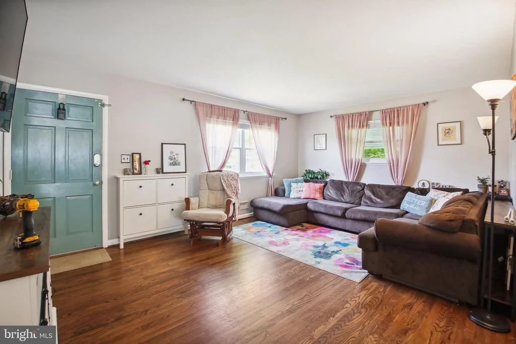 Photo of 6106 DEERBROOK ROAD