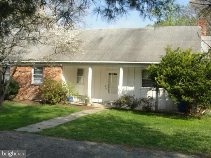 Photo of 14611 LAYHILL ROAD