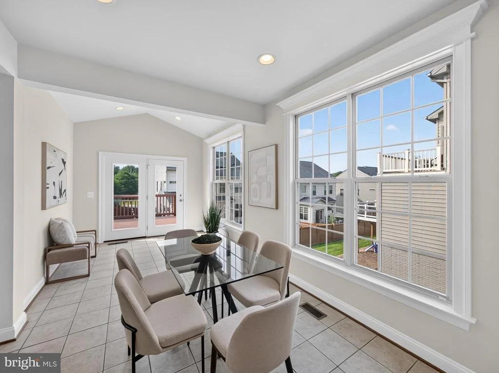 Photo of 3032 MOORE LANE