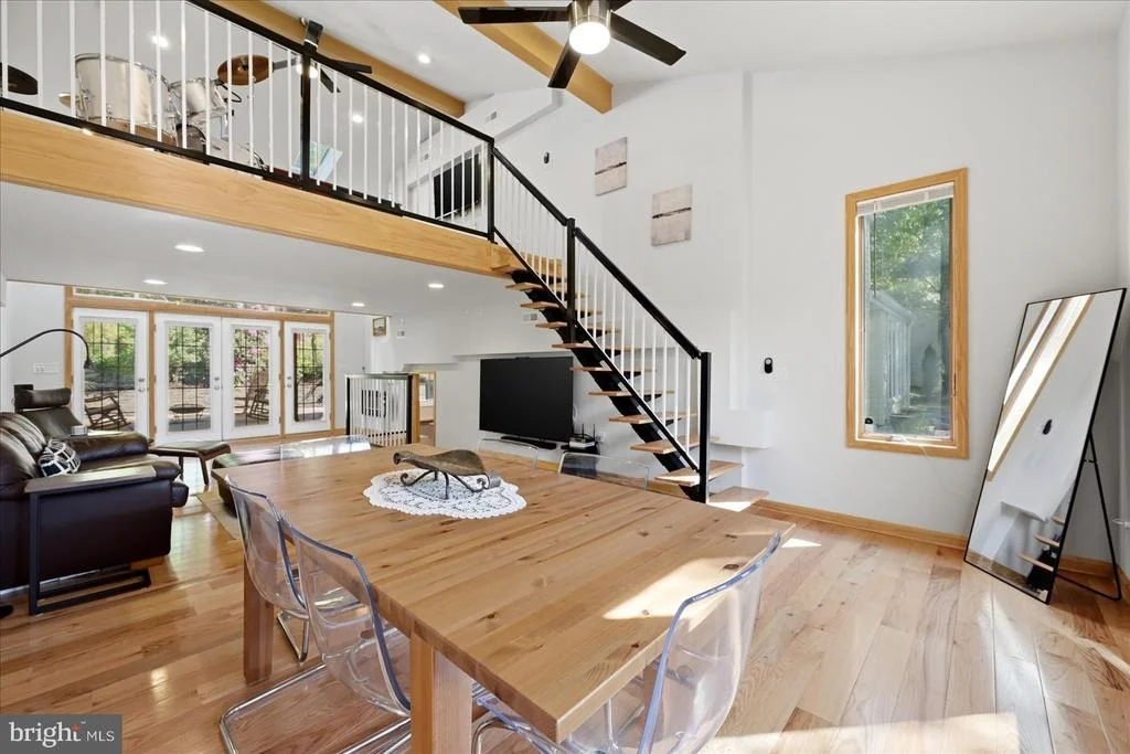 Photo of 10929 HOWLAND DRIVE
