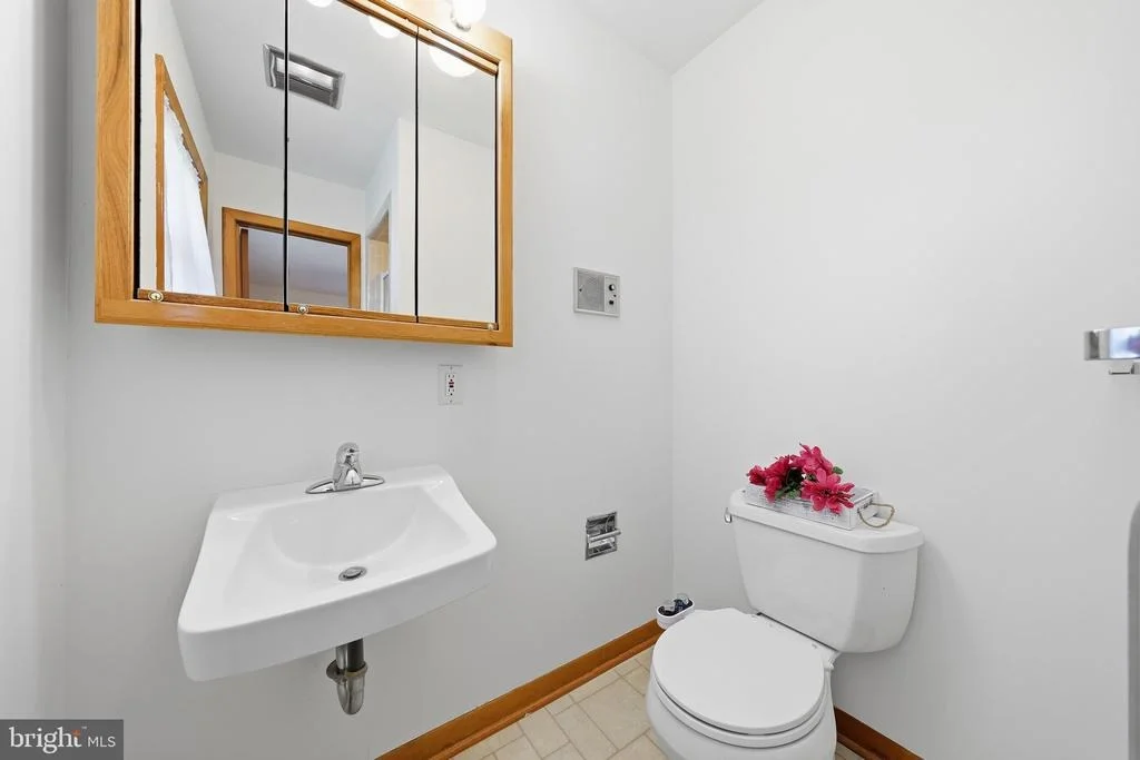 Photo of 7913 JUNIPER DRIVE