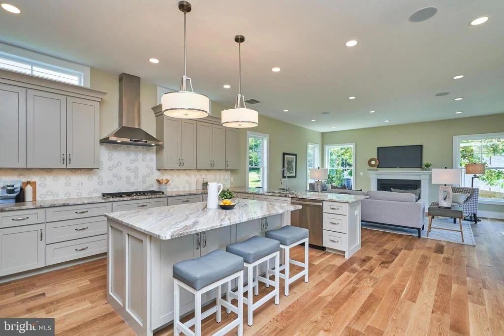 Photo of 7019 RIDGE DRIVE