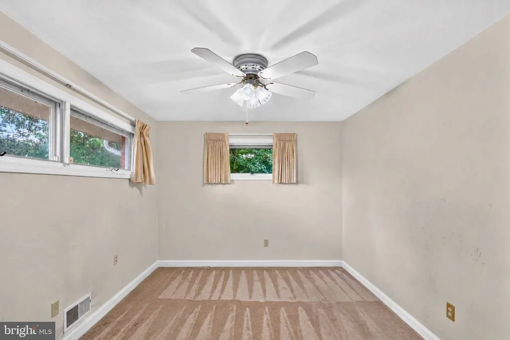 Photo of 11619 35TH PLACE