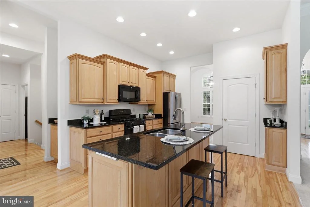 Photo of 8277 ROXBOROUGH LOOP