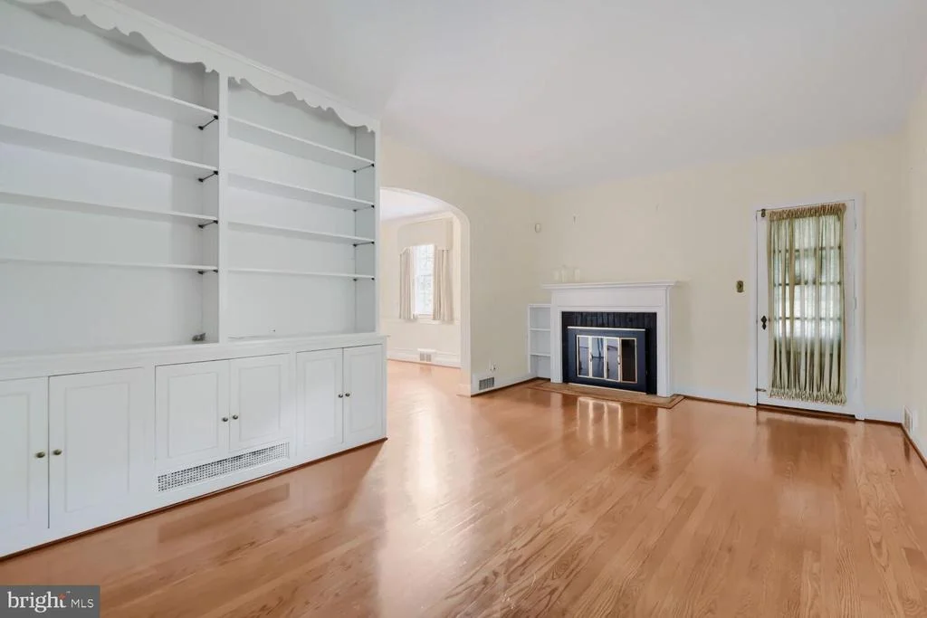 Photo of 1218 SOUTHVIEW ROAD