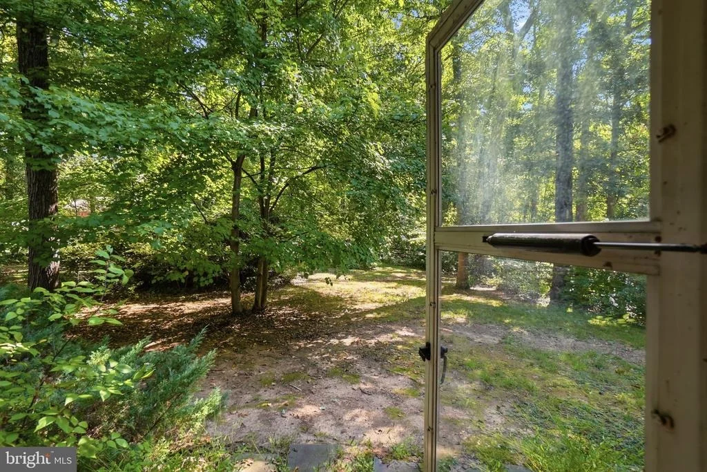 Photo of 17517 SKYLINE DRIVE