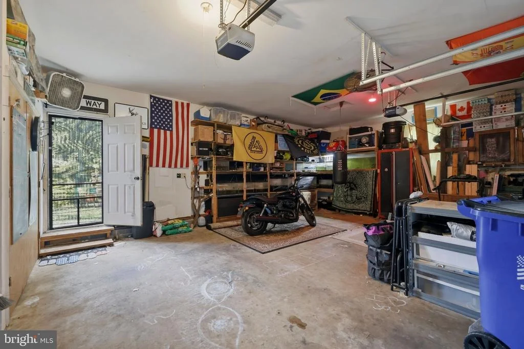 Photo of 7313 COVINGTONS CORNER ROAD