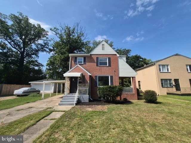 Photo of 4010 ARAGON AVENUE