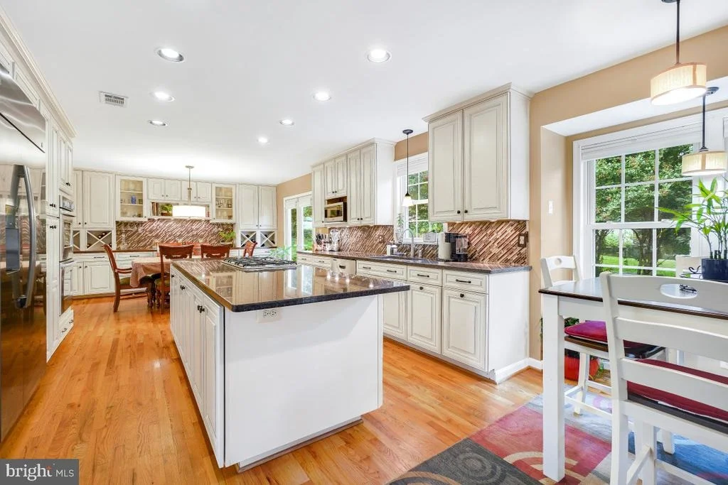 Photo of 13505 MONTVALE DRIVE