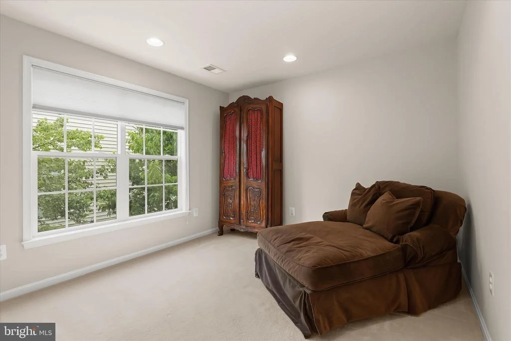 Photo of 2035 MYRTLEWOOD ROAD