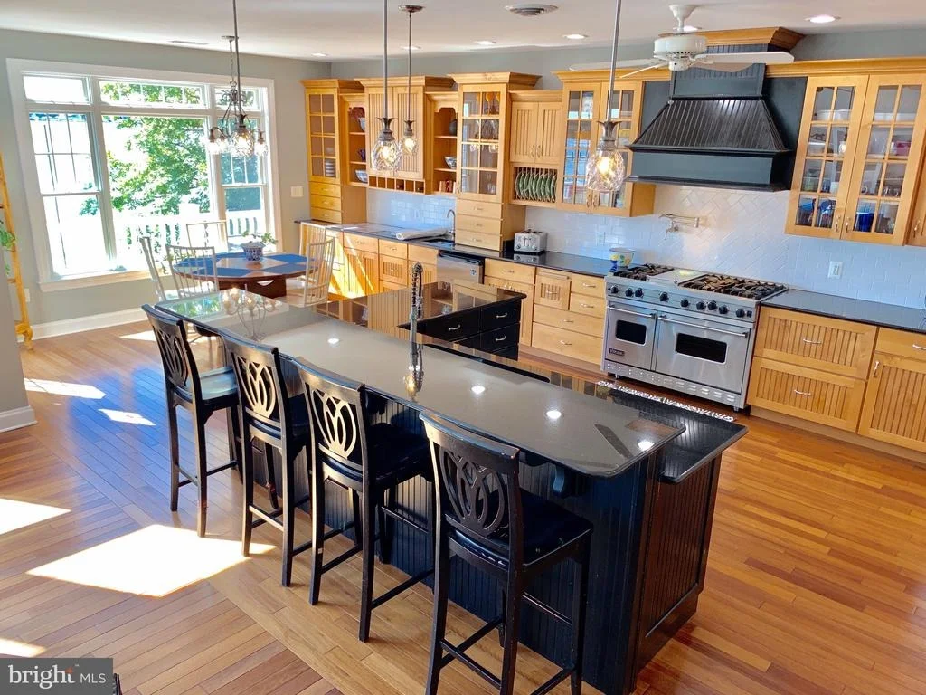 Photo of 3539 BAY DRIVE