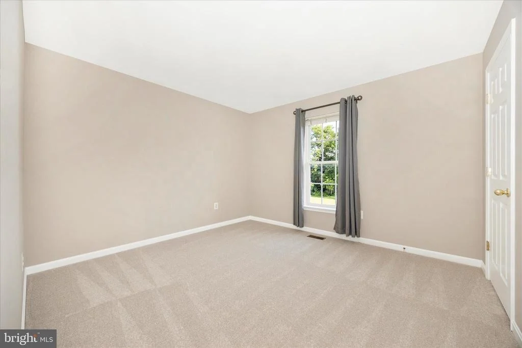 Photo of 3810 ROUNDTREE ROAD
