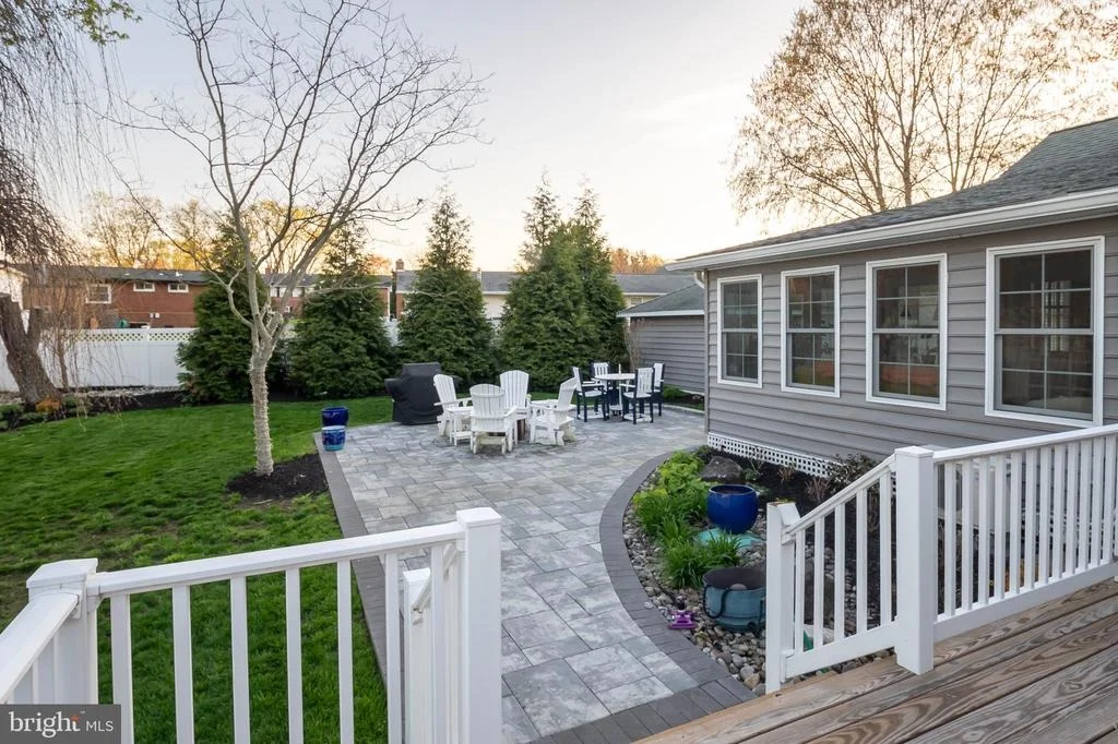 Photo of 1535 RIDGELY DRIVE