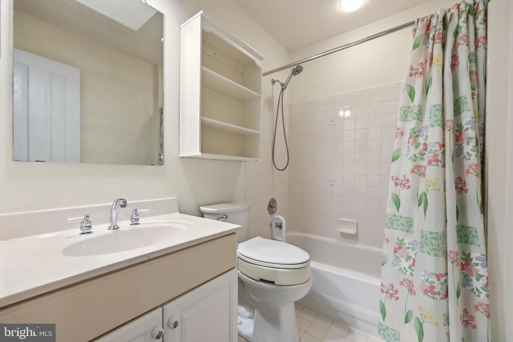 Photo of 2417 BEAR DEN ROAD