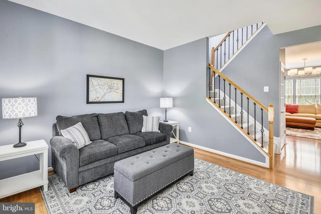 Photo of 25853 SPRING FARM CIRCLE