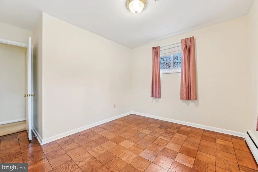 Photo of 33 SHERATON ROAD