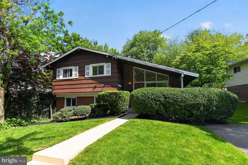 Photo of 4401 FERRARA DRIVE