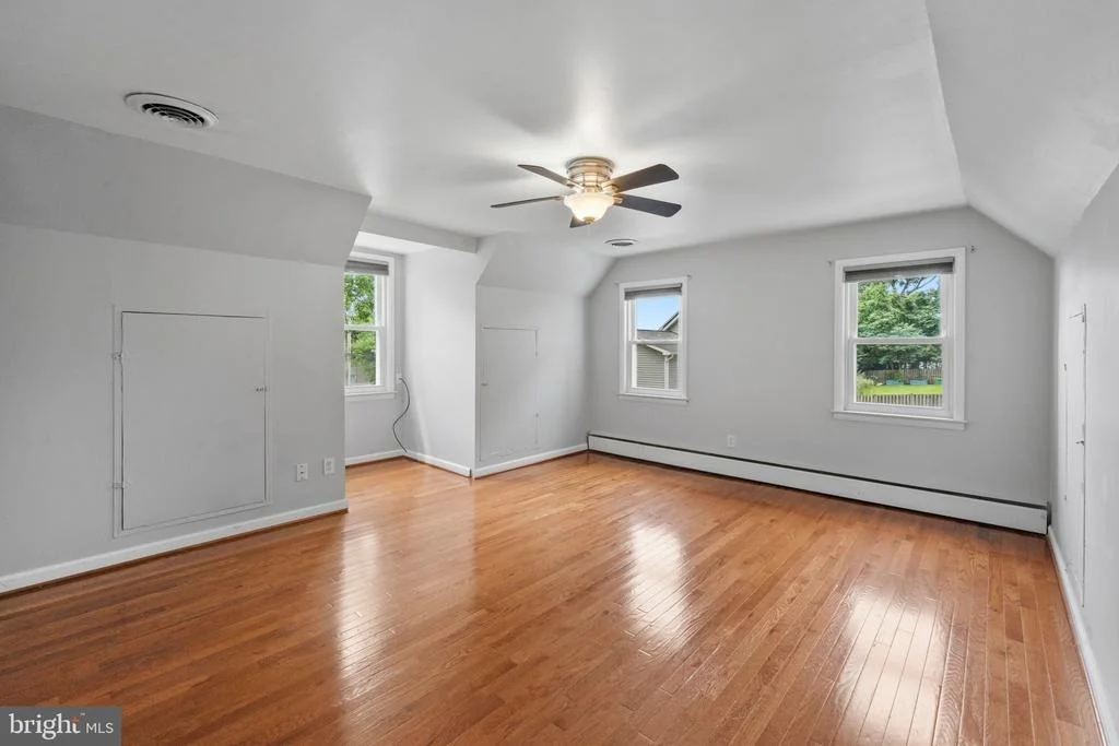 Photo of 1608 SEVERN ROAD