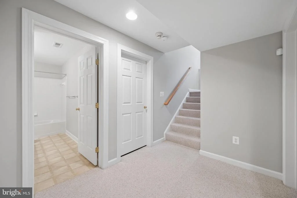 Photo of 3830 GLEN EAGLES DRIVE