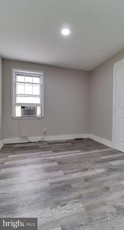 Photo of 10 DAVIS AVENUE
