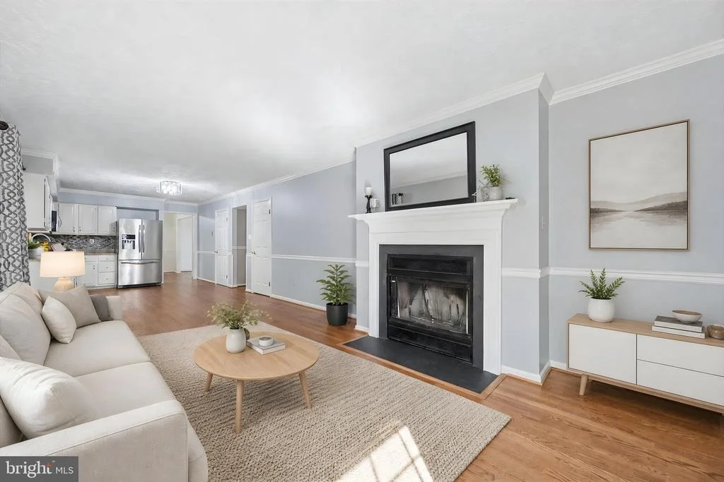 Photo of 6396 DEVONSHIRE LANE