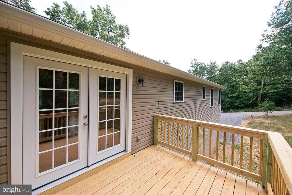 Photo of 401 BLUEBIRD TRL