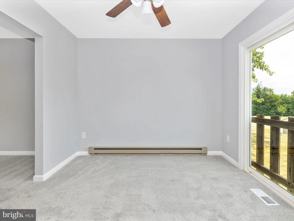Photo of 1589 SMILEY DRIVE