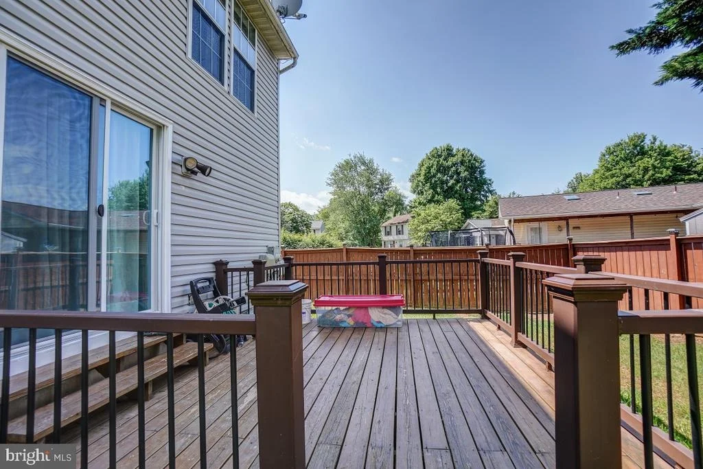 Photo of 8 TARFSIDE COURT