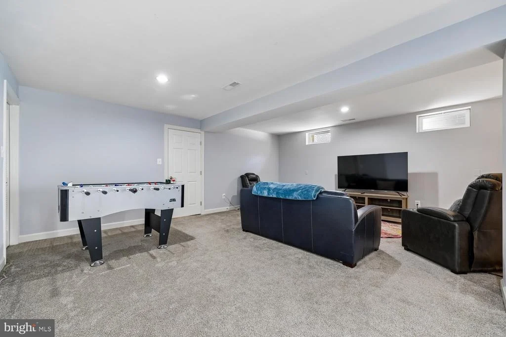 Photo of 503 GLENBROOK DRIVE
