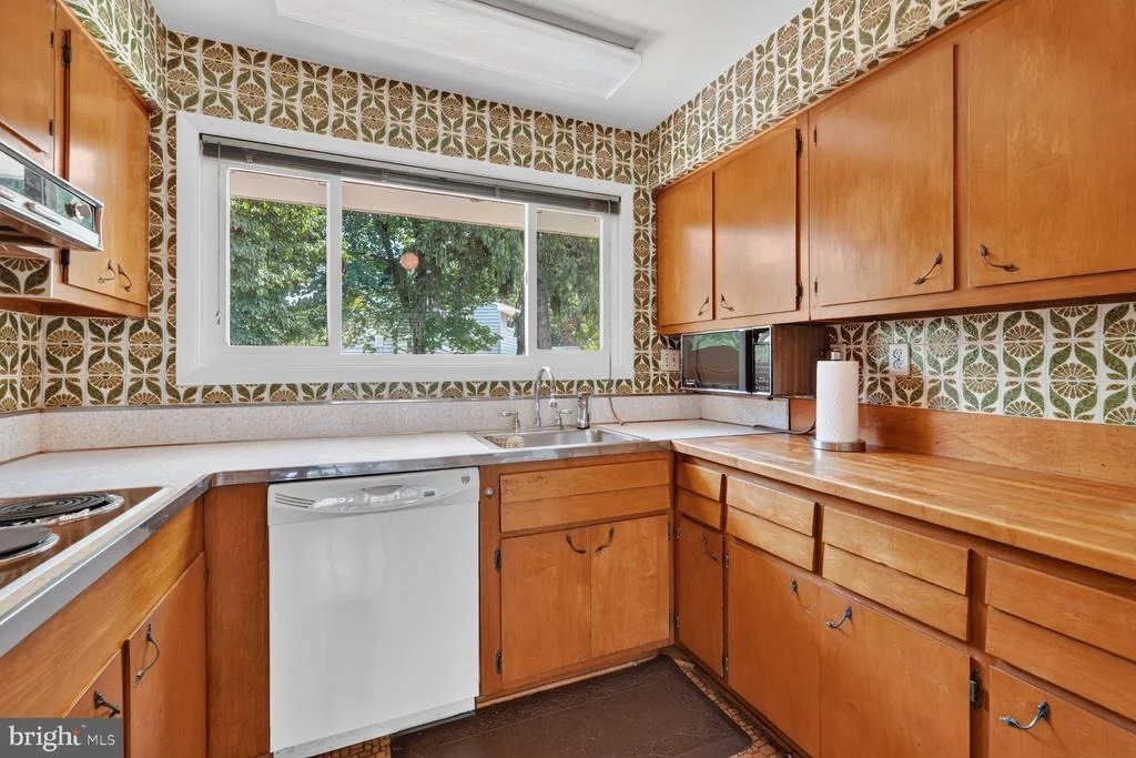 Photo of 6841 STRATA STREET