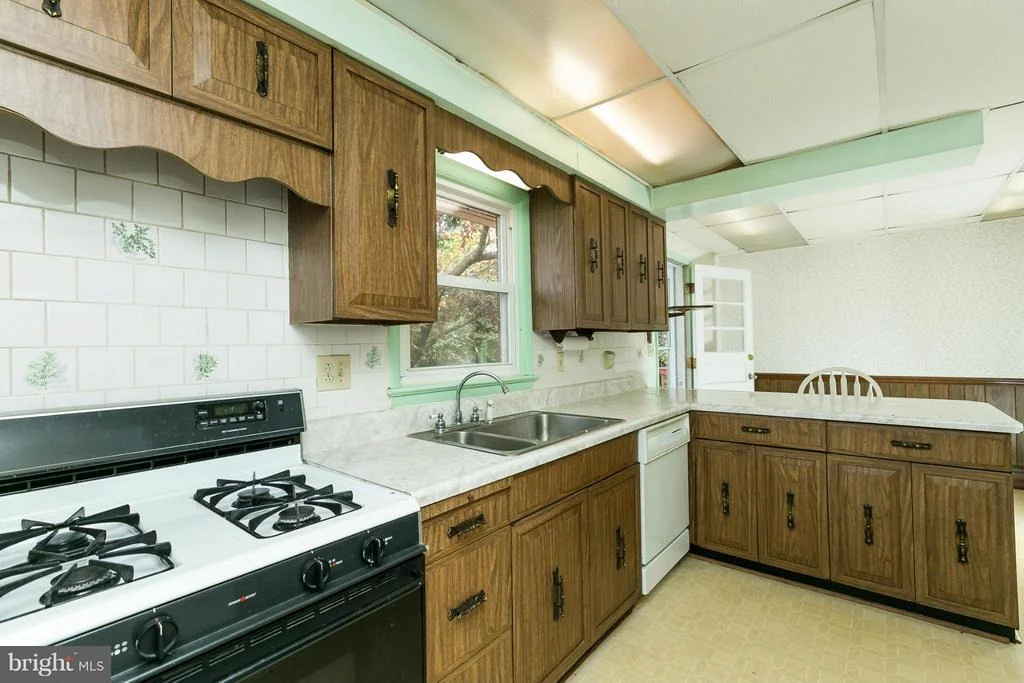 Photo of 8735 TERESA LANE
