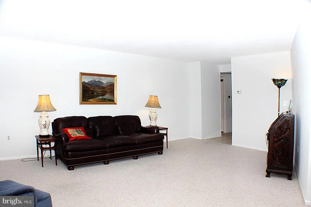 Photo of Unit 1218 at 15101 INTERLACHEN DRIVE