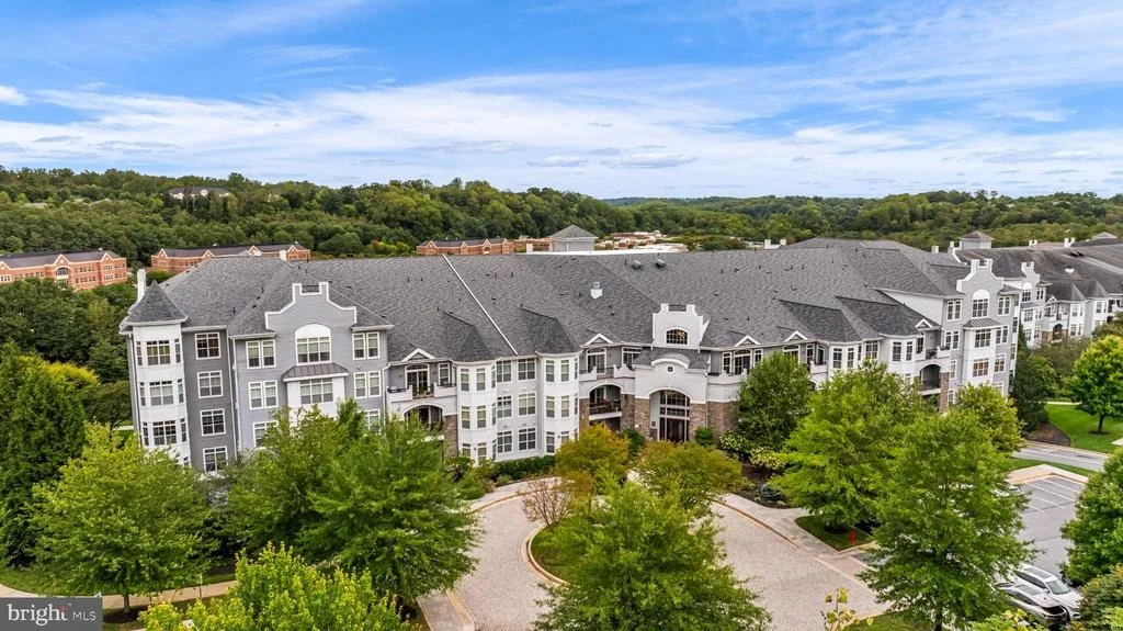 Photo of Unit 310 at 2900 STONE CLIFF DRIVE