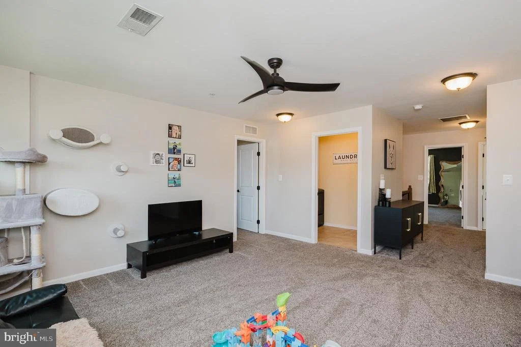 Photo of 744 FALCON LANE