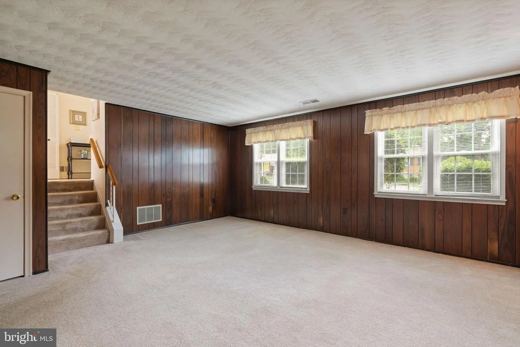 Photo of 2719 DEEPFORD DRIVE