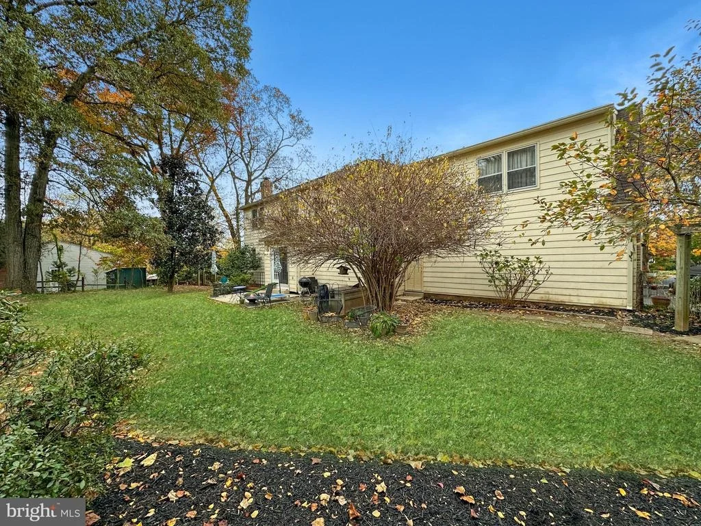 Photo of 325 SOAPSTONE LANE
