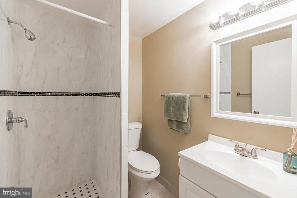 Photo of Unit 5C at 8471 IMPERIAL DRIVE
