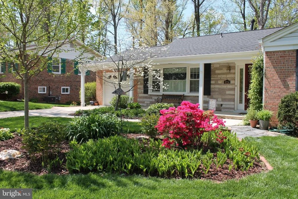 Photo of 6714 CANEEL COURT