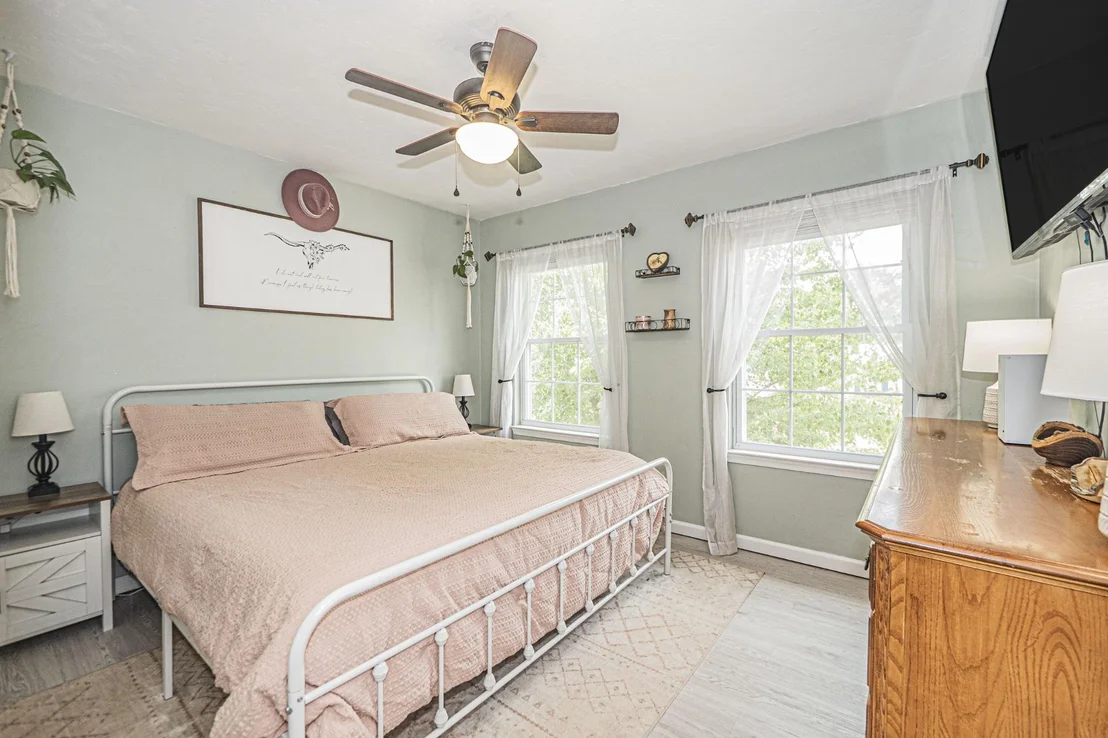 Photo of 13 BONNIEFIELD CIRCLE
