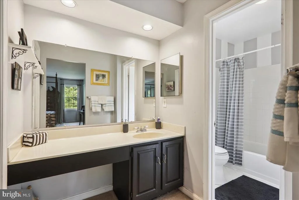 Photo of 2603 BELLE CREST LANE