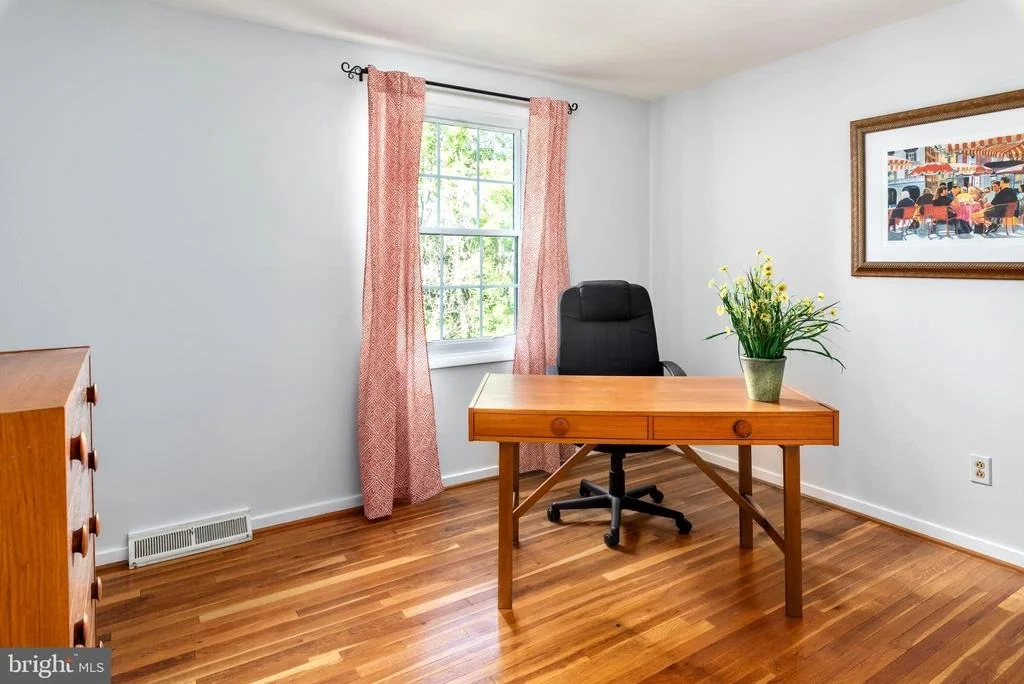 Photo of 5262 ELIOTS OAK ROAD