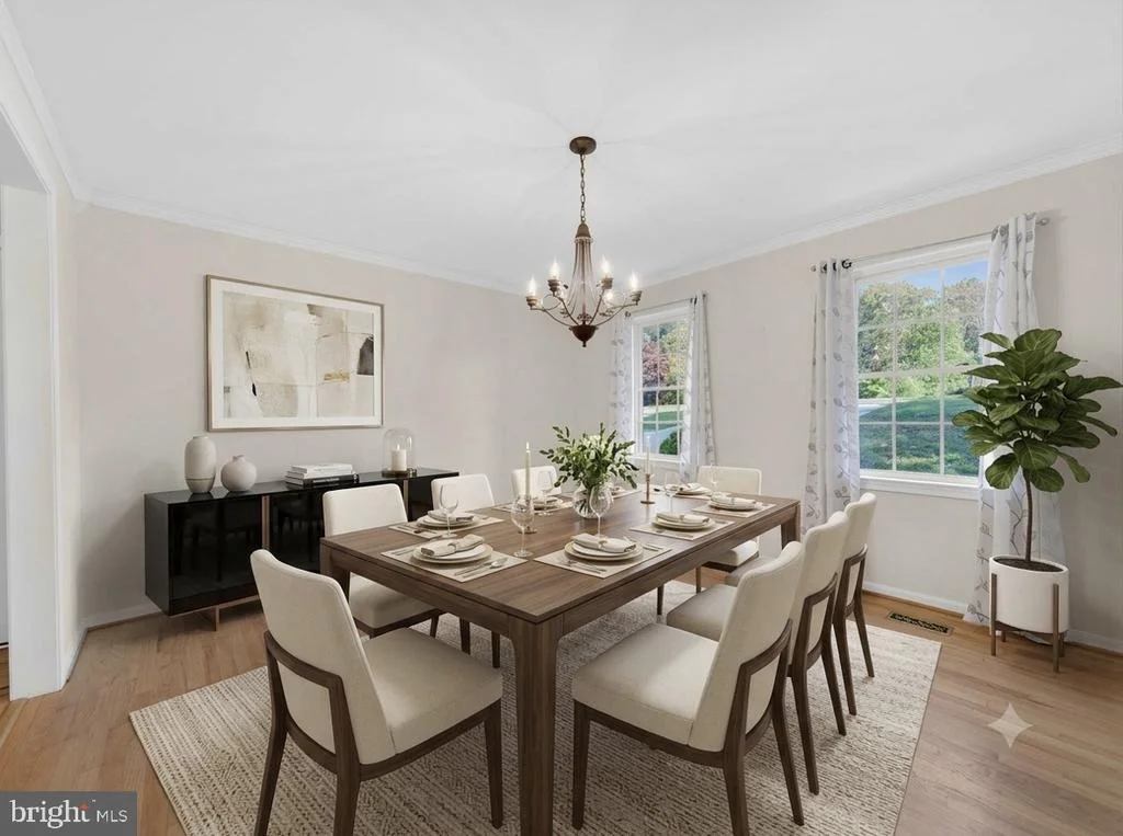 Photo of 9290 BAKER STREET
