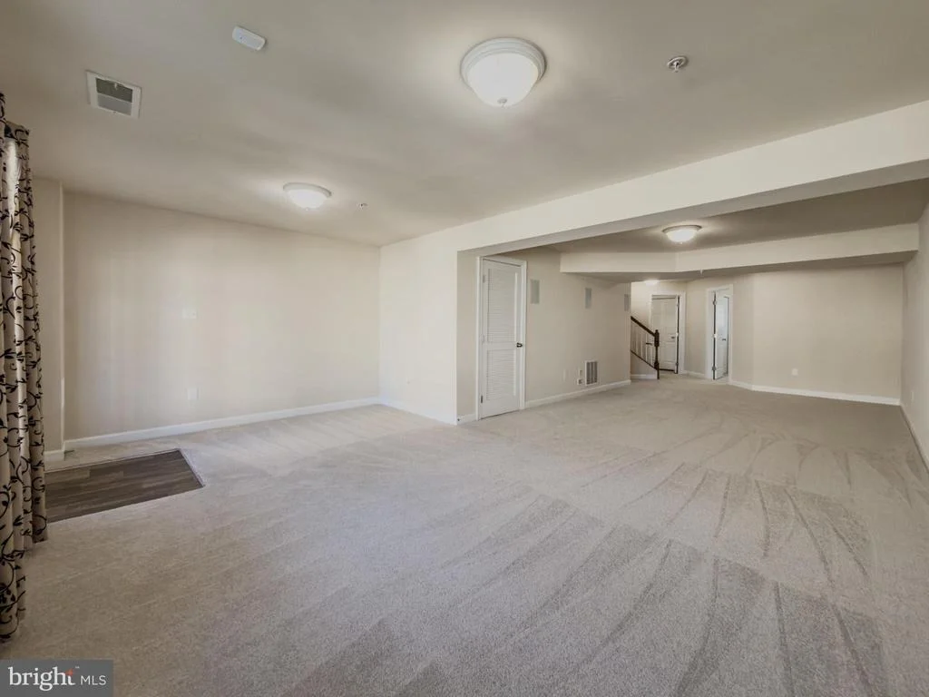 Photo of 2054 SPRING RUN CIRCLE