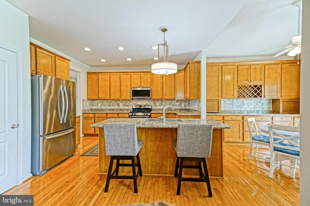 Photo of 36396 BABBLING BROOK WAY