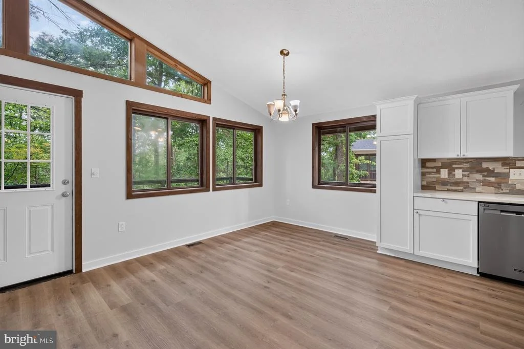 Photo of 213 MORRIE DRIVE